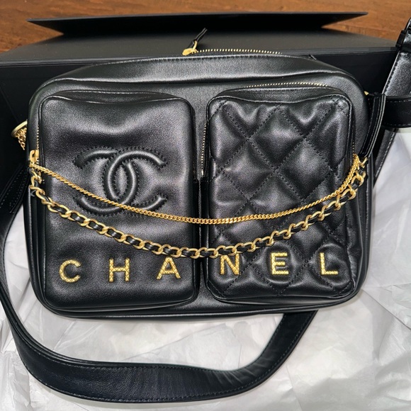 Chanel camera bag - Picture 1 of 9